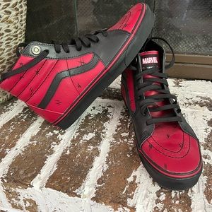 Marvel Deadpool Limited Edition Vans Mens Shoes 10